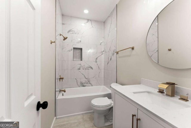 130 E Railroad Ave, Alto, GA 30510 - full bath featuring vanity, shower / bathtub combination, and recessed lighting