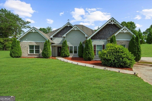 79 Hampton Hills Ln, Cleveland, GA 30528 - craftsman inspired home featuring brick siding and a front yard