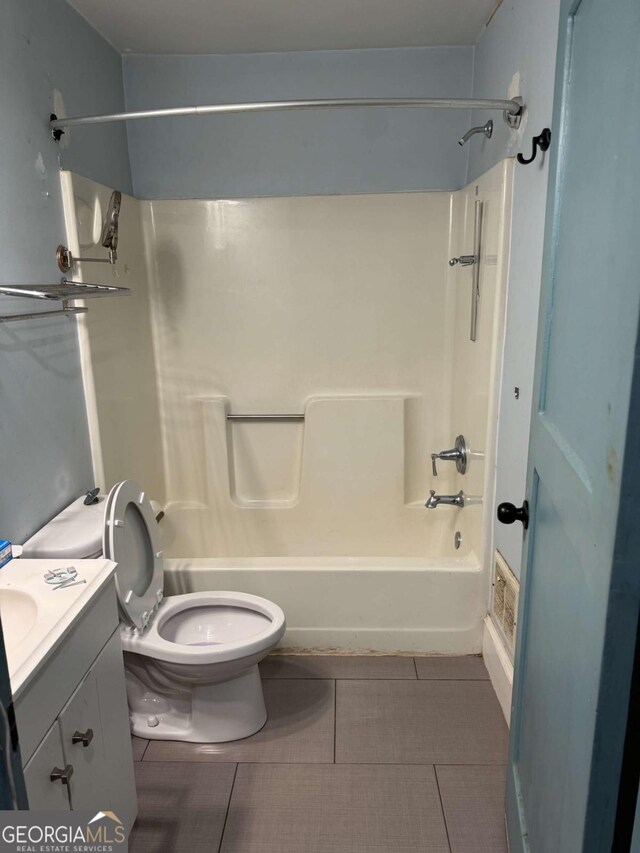 520 Holman Ave, Athens, GA 30606 - full bath featuring bathtub / shower combination, vanity, and tile patterned flooring