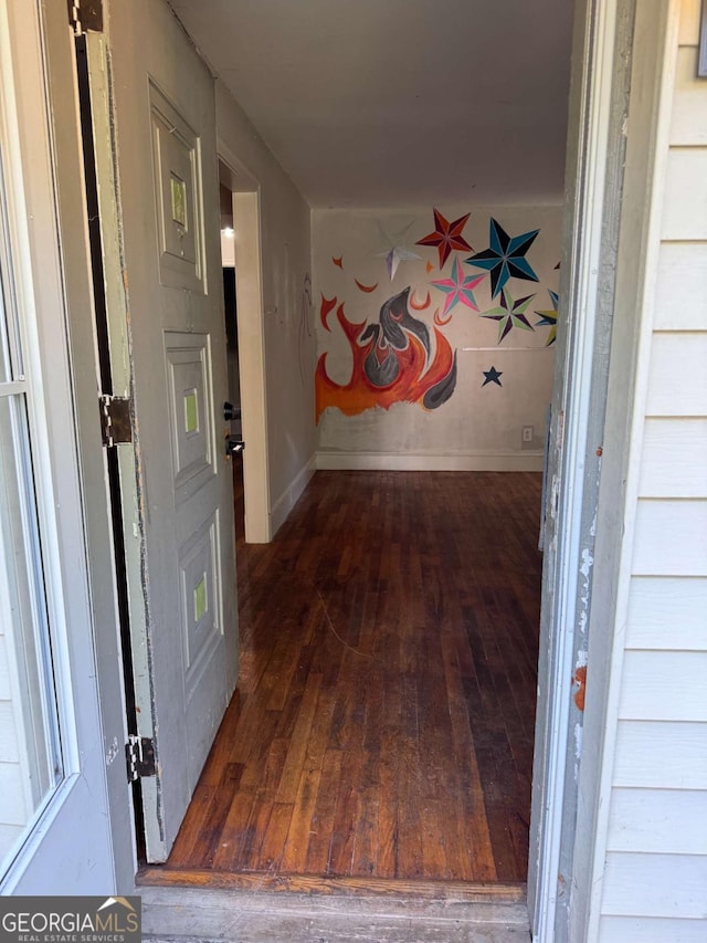 520 Holman Ave, Athens, GA 30606 - hall featuring wood-type flooring and baseboards