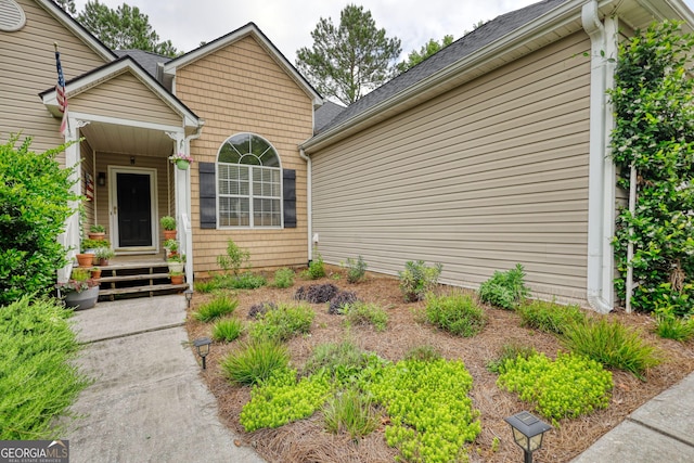 1248 Rockview Ct, Loganville, GA 30052 - view of front facade with a shingled roof