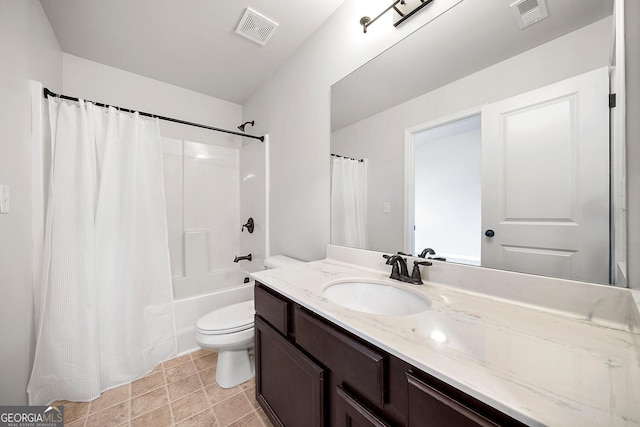 3865 Rifflepool Ct, Douglasville, GA 30135 - bathroom with vanity and shower / bath combo with shower curtain