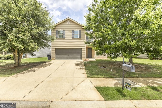 243 Flowing Meadows Dr, Kathleen, GA 31047 - traditional-style home featuring a garage, driveway, and a front yard