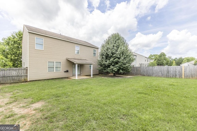 243 Flowing Meadows Dr, Kathleen, GA 31047 - rear view of property featuring a fenced backyard and a patio area