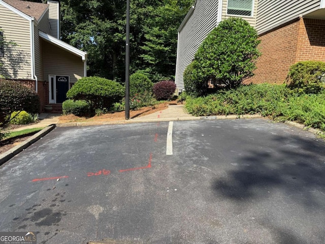 40 Dunwoody Springs Dr, Atlanta, GA 30328 - view of uncovered parking lot