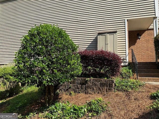 40 Dunwoody Springs Dr, Atlanta, GA 30328 - exterior view of brick siding