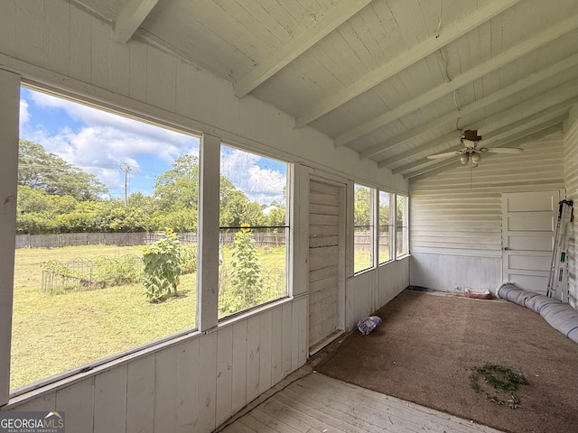 5321 Oak St, Eastman, GA 31023 - unfurnished sunroom with a ceiling fan