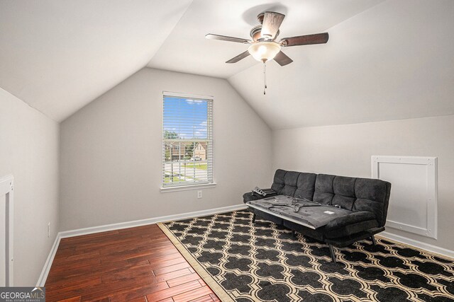 915 Pebble Creek Trl, Suwanee, GA 30024 - sitting room with wood finished floors, ceiling fan, and vaulted ceiling