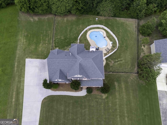 481 Fields Ferry Dr NE, Calhoun, GA 30701 - bird's eye view of a pool area
