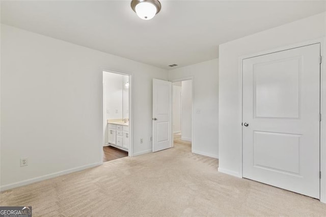 3366 Bridge Walk Dr, Lawrenceville, GA 30044 - unfurnished bedroom with light carpet and ensuite bath