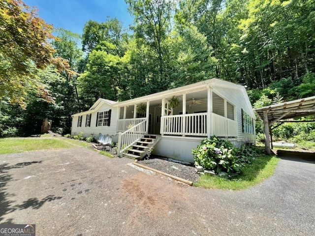 906 Billy Watts Cove Rd, Tiger, GA 30576 - manufactured / mobile home with covered porch and driveway