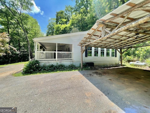 906 Billy Watts Cove Rd, Tiger, GA 30576 - manufactured / mobile home with driveway