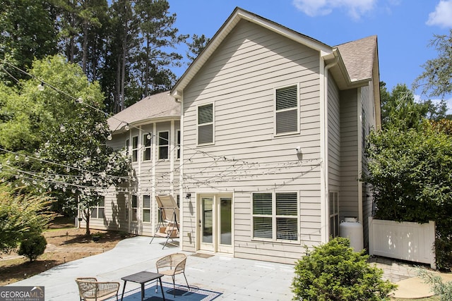 10 Ridgeview Ct, Newnan, GA 30263 - back of house featuring a patio area