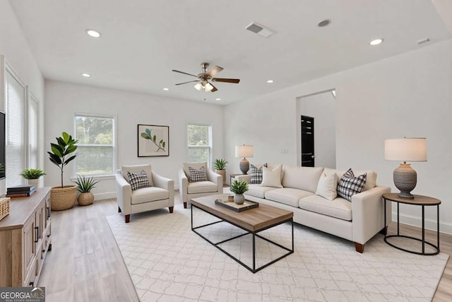 307 E Pine St E, Rockmart, GA 30153 - living area featuring light wood-style flooring, a ceiling fan, and recessed lighting