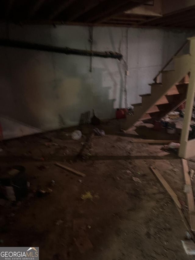 6337 Wellington Way, Austell, GA 30106 - unfinished below grade area with stairs