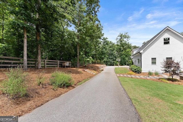 4813 Jess Helton Rd, Gainesville, GA 30506 - view of asphalt driveway