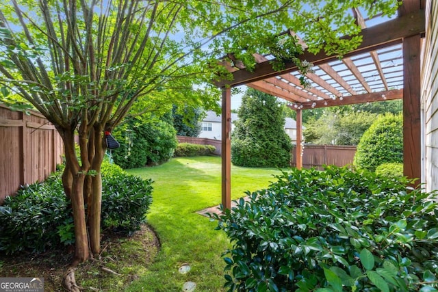 5035 Foxberry Ln, Roswell, GA 30075 - fenced backyard featuring a pergola