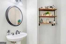 380 Victorian Ln, Duluth, GA 30097 - bathroom featuring a sink