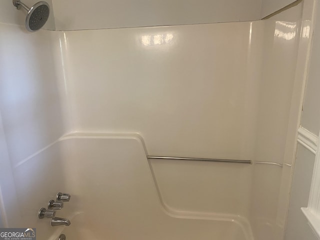 212 Rockmart Rd, Villa Rica, GA 30180 - bathroom with tub / shower combination