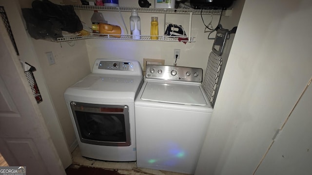 20 Bacchus Dr, Lawrenceville, GA 30045 - laundry area featuring separate washer and dryer