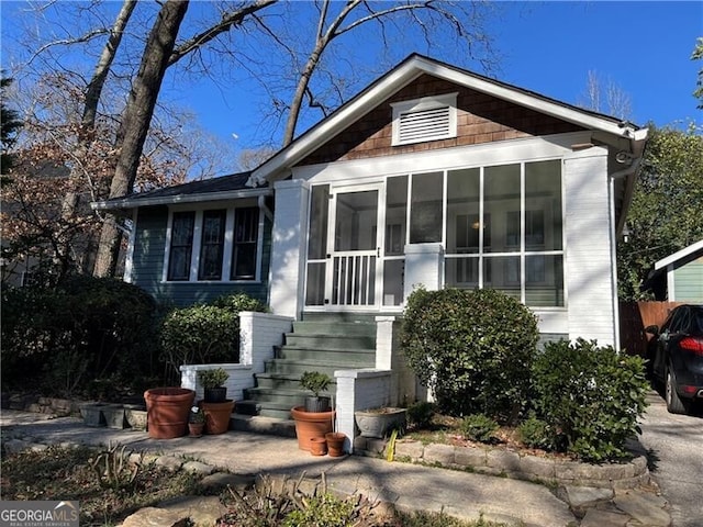 284 Lakeview Ave NE, Atlanta, GA 30305 - bungalow with a sunroom