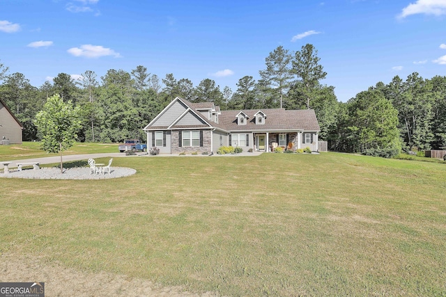 120 Mylee Cv, Barnesville, GA 30204 - view of front of property featuring a front yard and covered porch