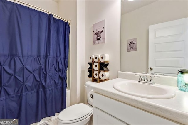 286 Kimberleys Xing, Jasper, GA 30143 - full bathroom featuring vanity and shower / tub combo with curtain