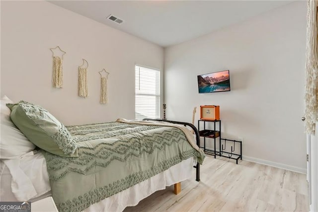 286 Kimberleys Xing, Jasper, GA 30143 - bedroom featuring wood finished floors and baseboards