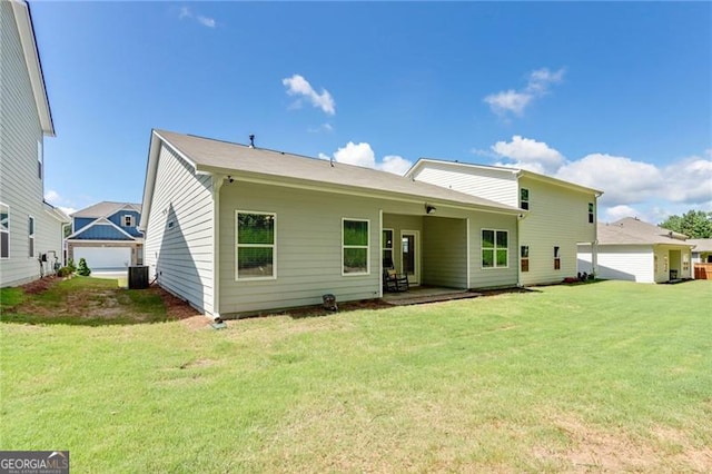286 Kimberleys Xing, Jasper, GA 30143 - rear view of house featuring a yard