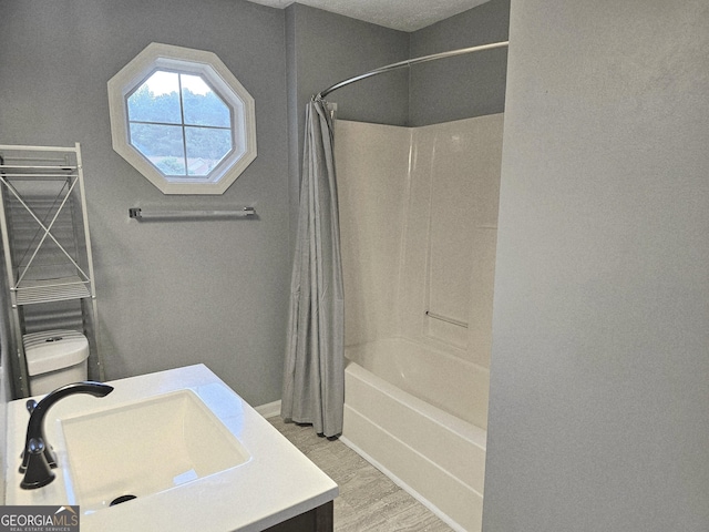 100 Lexington Pl, Senoia, GA 30276 - full bath with shower / bath combination with curtain and vanity