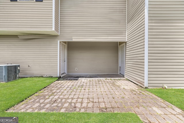 7 Springwater Dr, Port Wentworth, GA 31407 - view of garage