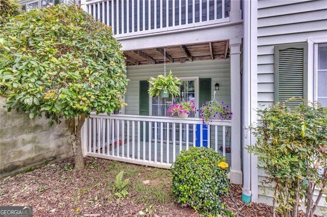 301 Cobblestone Trl, Avondale Estates, GA 30002 - view of exterior entry with a porch