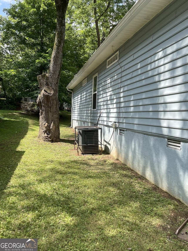 1833 Phillips Ave, East Point, GA 30344 - view of green lawn