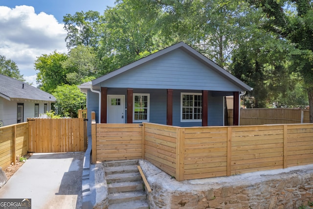 85 Ollie St NW, Atlanta, GA 30314 - bungalow-style house with a porch