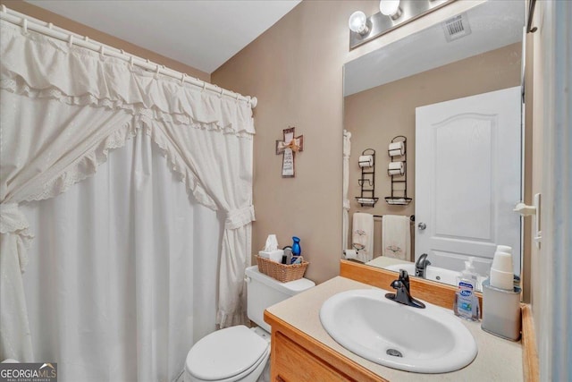 536 Sam Brown Blvd, Commerce, GA 30529 - full bathroom featuring vanity and a shower with curtain