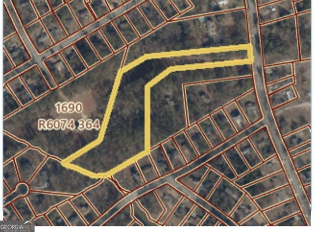 1775 Lake Lucerne Rd SW, Lilburn, GA 30047