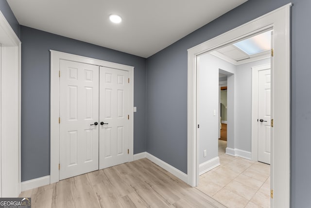 712 Meadow Run Ct, Clarkesville, GA 30523 - corridor featuring light wood finished floors and recessed lighting
