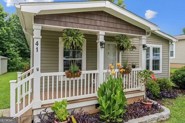 41 Bob White Ln, Newnan, GA 30263 - bungalow featuring covered porch
