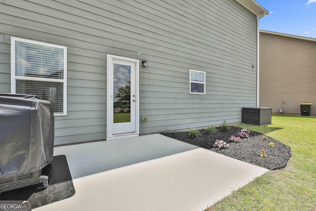 17 October Ave, Newnan, GA 30265 - entrance to property featuring a patio and a yard