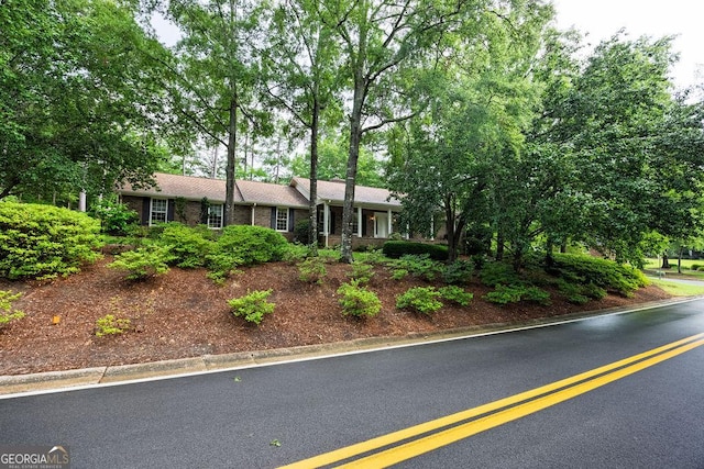 205 Castlegate Rd, Macon, GA 31210 - view of front facade featuring brick siding