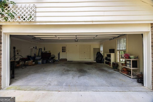205 Castlegate Rd, Macon, GA 31210 - view of garage