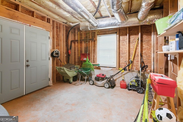 1030 Spring Lake Dr, Bishop, GA 30621 - view of below grade area