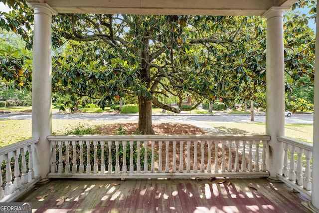 124 Hines Ter, Macon, GA 31204 - view of wooden porch