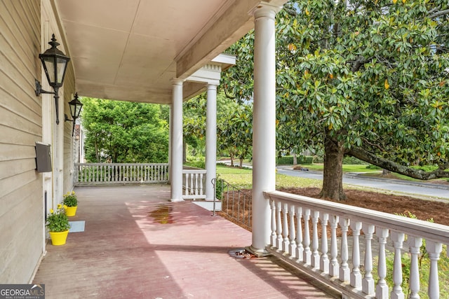124 Hines Ter, Macon, GA 31204 - view of covered porch