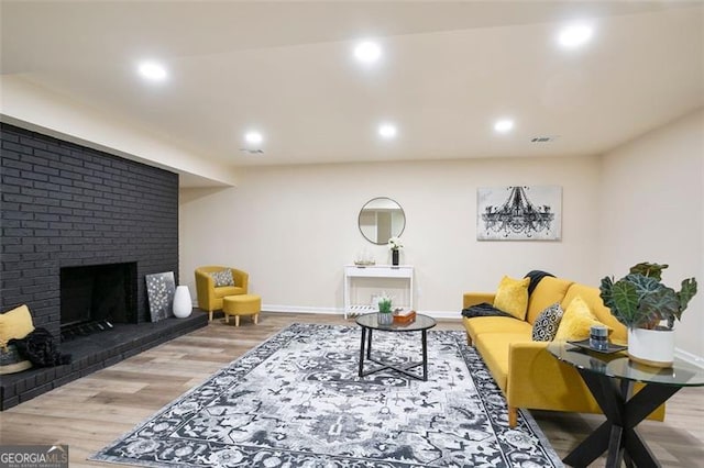 300 Saddle Creek Ln, Roswell, GA 30076 - living area featuring wood finished floors, recessed lighting, and a fireplace