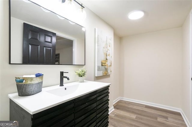 300 Saddle Creek Ln, Roswell, GA 30076 - bathroom featuring wood finished floors and vanity