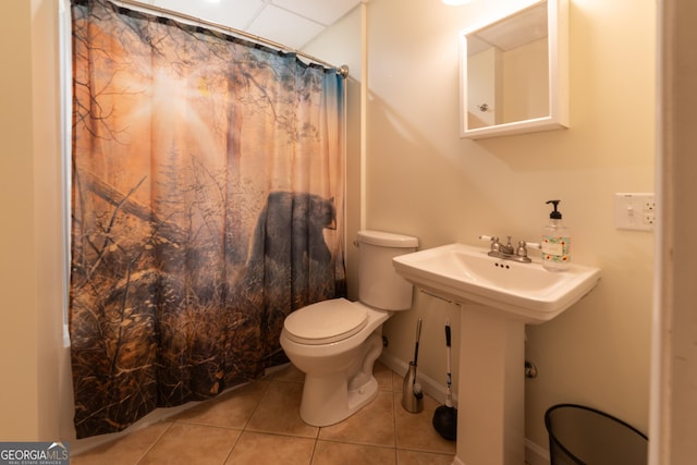 444 Miners Mountain Rd, Sautee Nacoochee, GA 30571 - full bathroom featuring tile patterned flooring and a shower with curtain