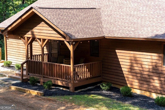 444 Miners Mountain Rd, Sautee Nacoochee, GA 30571 - view of side of home with roof with shingles and a deck