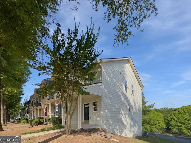 2438 Suwanee Pointe Dr, Lawrenceville, GA 30043 - view of front of property