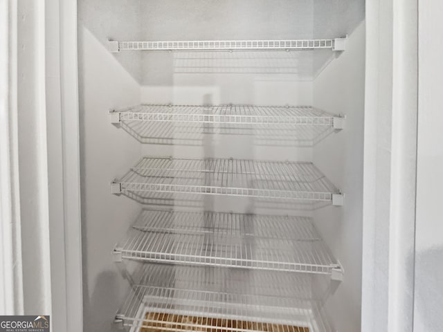2438 Suwanee Pointe Dr, Lawrenceville, GA 30043 - view of pantry